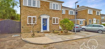 4 bedroom detached house to rent