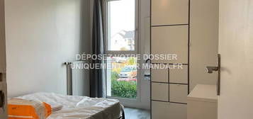 Location appartement 4 pièces 9 m²