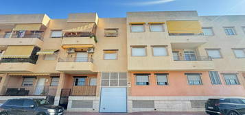 Piso en venta en Santa Pola, San Isidro