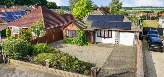 2 bed detached bungalow for sale