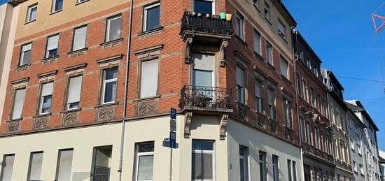 Renovierte 3 ZKB mit Balkon in 68165 Mannheim Schwetzingerstadt