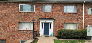 226 W Cameron St APT 4, Culpeper, VA 22701