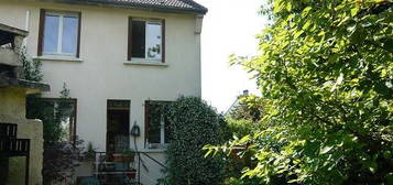 Maison  à vendre, 4 pièces, 3 chambres, 63 m²