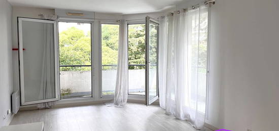 Appartement  à louer, 2 pièces, 1 chambre, 46 m²