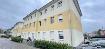 4-Raum Wohnung im EG links