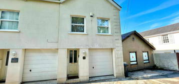 4 bedroom semi-detached house