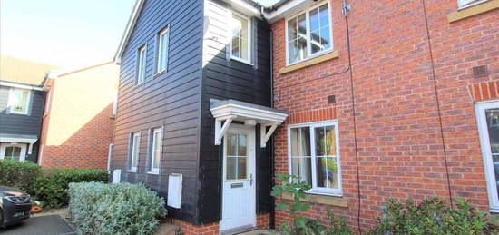 2 bed detached house to rent