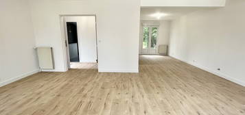 A VENDRE PAR BLOT CHANTEPIE - MAISON 4 CHAMBRES