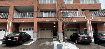 46 BEEHIVE LANE, Markham (Wismer), Ontario 