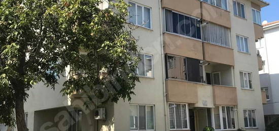 Ihlamur Sitesinde 4.Kat Güney Cephe Kiralık Daire