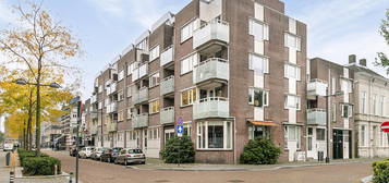 Emmastraat 30