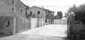 Casa indipendente all'asta via Tonfano 29, Pietrasanta