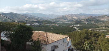 Casa rural en calle El Capricho, Velilla-Taramay, Almuñécar