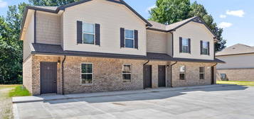 259 Smithson Ln Unit D, Clarksville, TN 37040