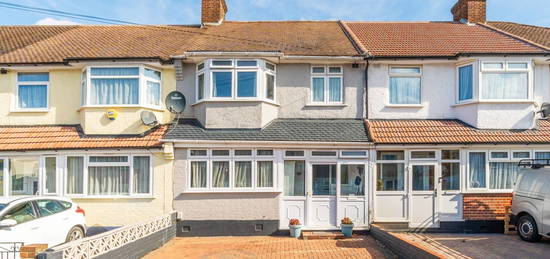 3 bed semi-detached house for sale