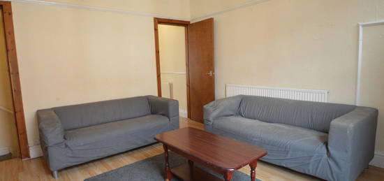 6 bed shared accommodation to rent