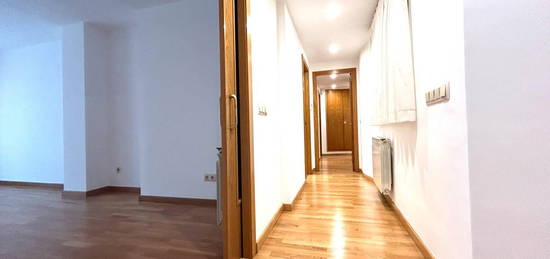 Piso en venta en Centre - Barri Vell