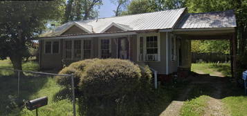 615 S Matubba St, Aberdeen, MS 39730