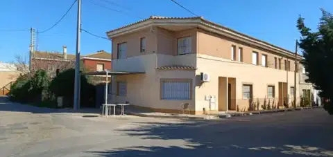 Casa adosada en - Ronda Sur -