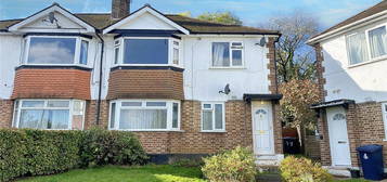 Maisonette for sale in Meadway Close, Barnet, Hertfordshire EN5