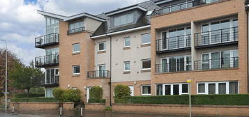 3 bed flat for sale