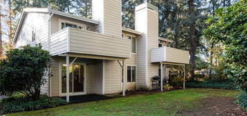 4625 Grandview Dr W Unit D, University Place, WA 98466