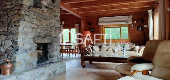 Chalet 6 pièces 170 m²