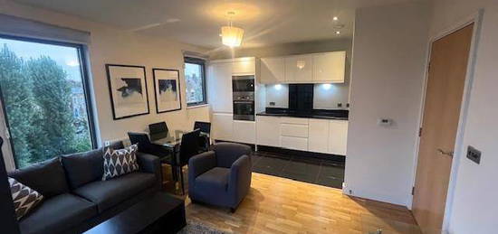 2 bed flat to rent