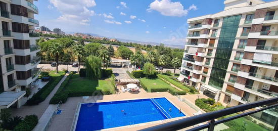 Güzelyurt Pasifik1de 4+1 ara kat kiralık