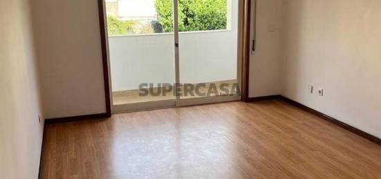 Apartamento T1+1 para venda em Campo - Valongo