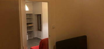 Location, appartement T1 à Villeurbanne