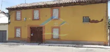 Casa en La Virgen del Camino