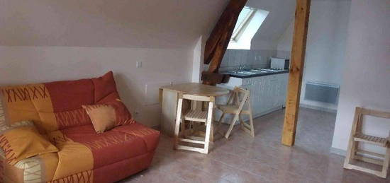 Studio meublé  à louer, 1 pièce, 26 m²