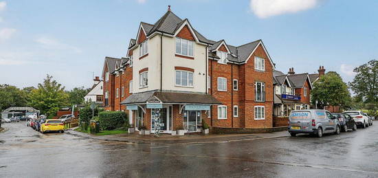 Flat for sale in Kings Road, Shalford, Guildford, Surrey GU4