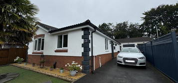 Detached bungalow for sale in Gilfach Y Gog, Penygroes, Llanelli, Carmarthenshire. SA14