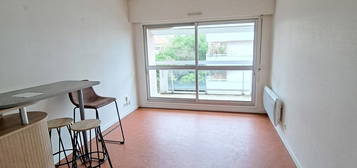 Appartement  à louer, 2 pièces, 1 chambre, 35 m²