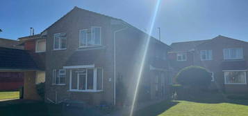 2 bedroom semi-detached house