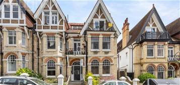 Flat for sale in Cambridge Road, Hove, East Sussex BN3