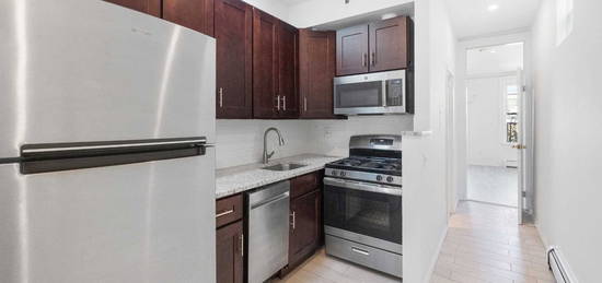 372 2nd St Unit 7, Jersey City, NJ 07302