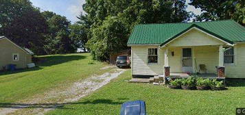 104 Rachel Ct, Glasgow, KY 42141