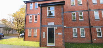 Flat to rent in Cherry Blossom Court, Montondale, Eccles M30