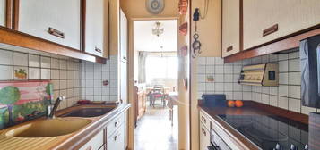 Appartement  à vendre, 4 pièces, 2 chambres, 75 m²