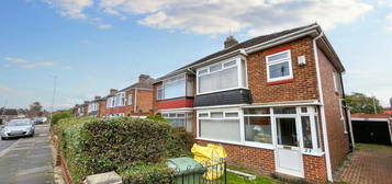 3 bedroom semi-detached house