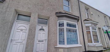 4 bedroom terraced house to rent