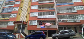 Re/Max Meydan'dan nn Mahallesinde 120 m2 Satlk 3+1 Daire