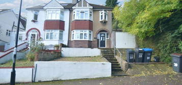 3 bedroom semi-detached house