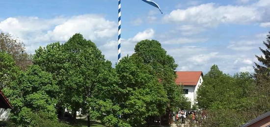 Traumhafte Dachgeschosswohnung mit Loftcharakter in Wielenbach