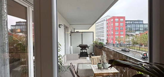 Neuwertige 2-Raum-Wohnung mit Balkon und Einbauküche in Frankfurt am Main