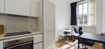 1 bedroom flat for sale