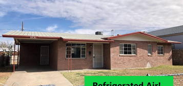 5731 Middlesboro Ave, El Paso, TX 79924